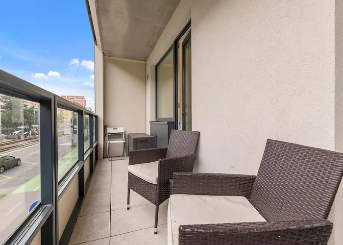 Twin Apartment 1 In Bratislava - With Parking